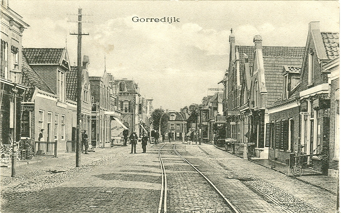 Container huren Gorredijk Oude foto van een straat in Gorredijk