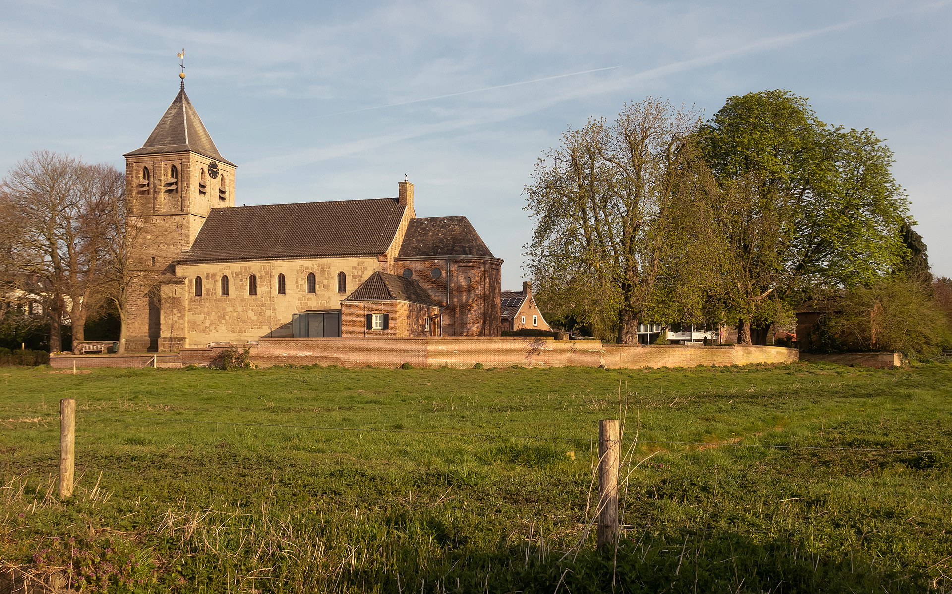 Container huren Oosterbeek De oude kerk in Oosterbeek