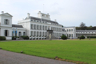 30010171501_792107e930_w