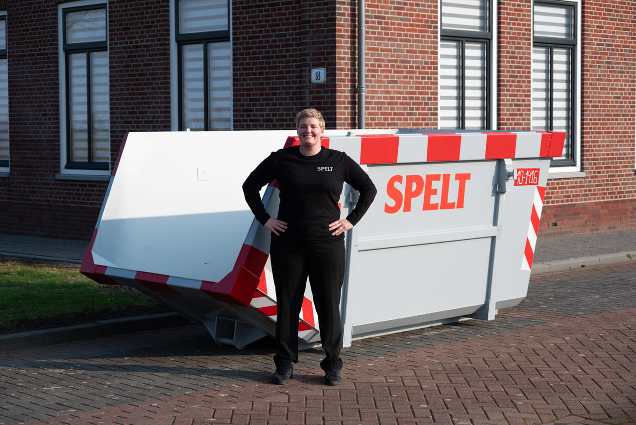 16899-beeld-spelt-containers-sarah-021 (1)
